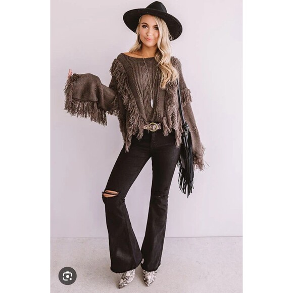 Unknown Sweaters - Womens Sweater S/M Brown Cropped Fringe Cable Knit Boho Pullover Oversized Rodeo
